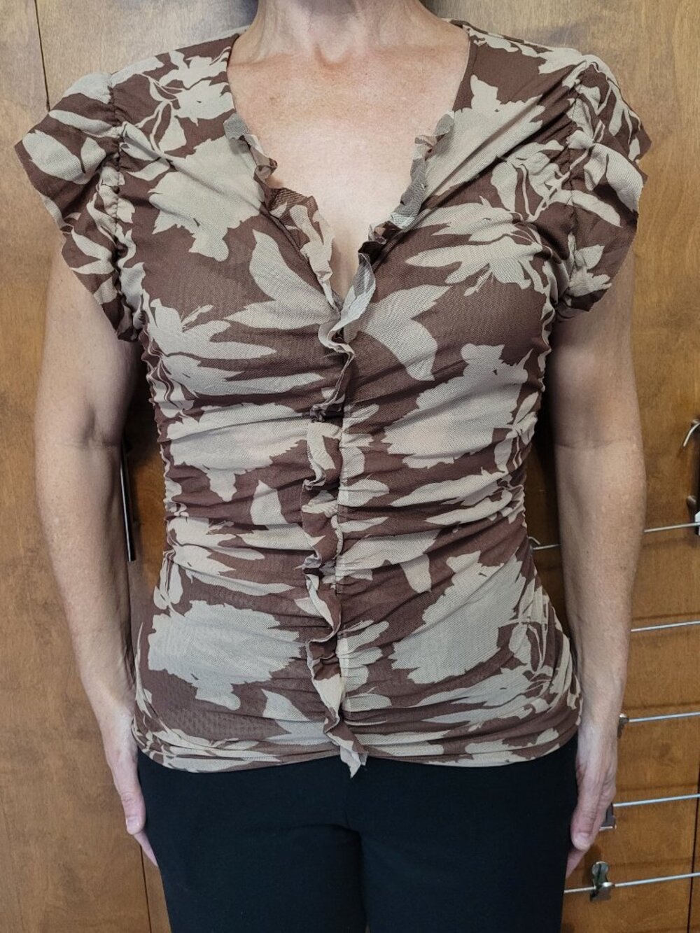 Sweet Pea by Stacy Frati Brown and tan ruched front top Size Medium